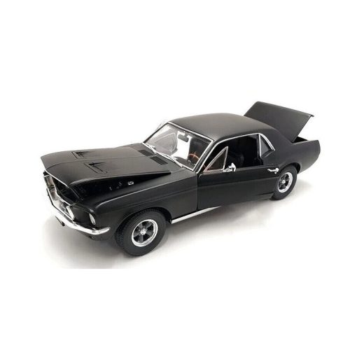 Ford Mustang Coupe *Creed *