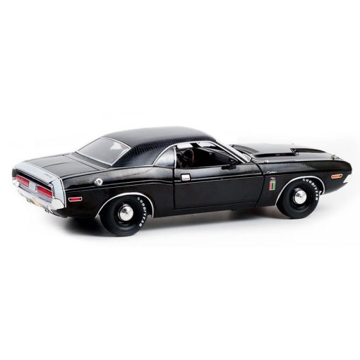 Dodge Challenger R/T 426 HEMI *The Black Ghost*