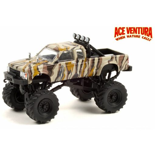 Chevrolet S-10 Extended Cab Monster Truck *Ace Ventura*