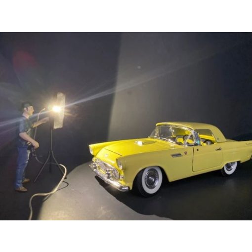American Diorama Photographer Lighting Kit (set of 2)