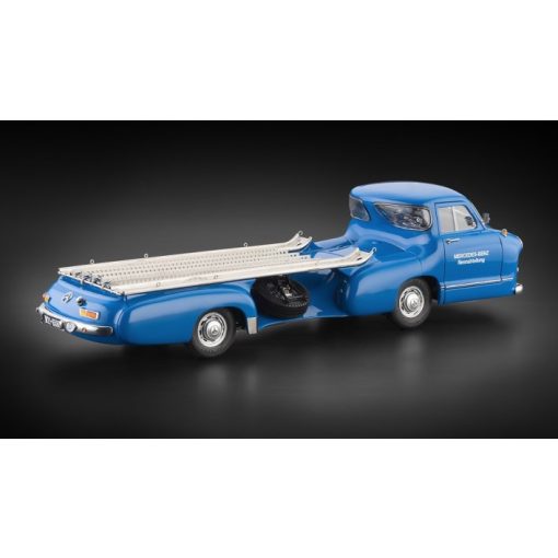 Mercedes Benz Racing Car Transporter *The Blue Wonder*