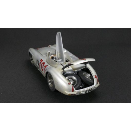 Mercedes Benz Racing Car Transporter *The Blue Wonder*