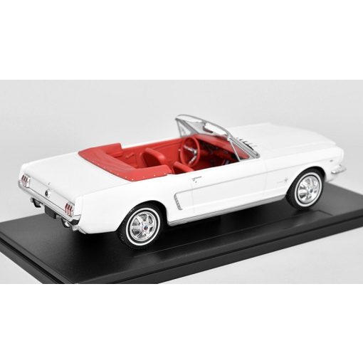Ford Mustang Convertible