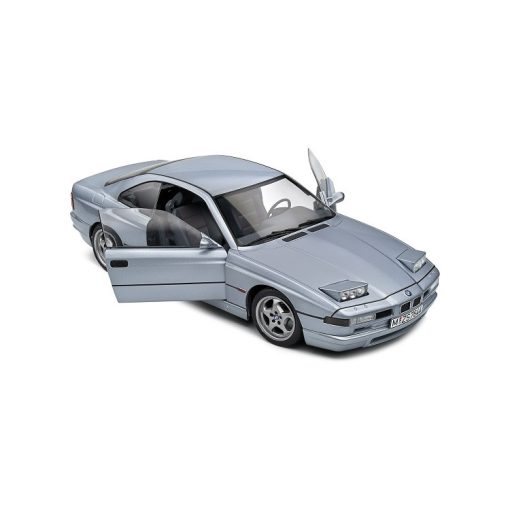 BMW 850 (E31) CSI