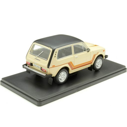 Lada Niva 5000