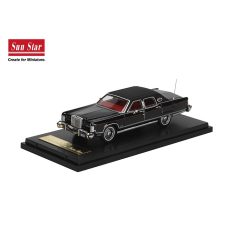 Lincoln Continental Town Car